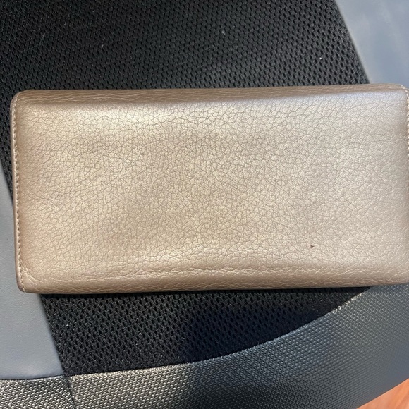 Gucci Leather Long Wallet - Gold - Picture 6 of 8